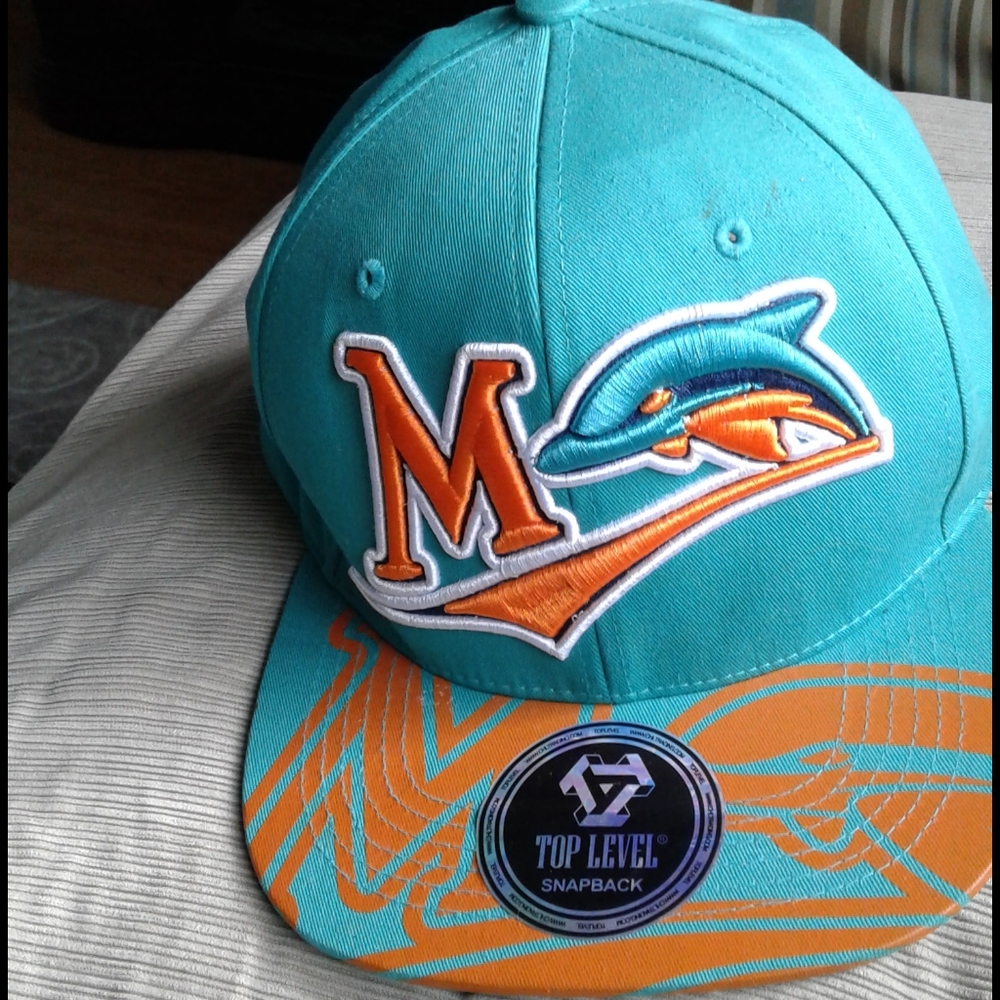 Top level Marlins snapback hat